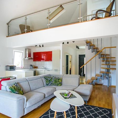 Summer Night Apartment By Duhomes ดูบรอฟนิก ภายนอก รูปภาพ