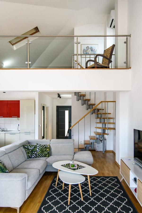 Summer Night Apartment By Duhomes ดูบรอฟนิก ภายนอก รูปภาพ