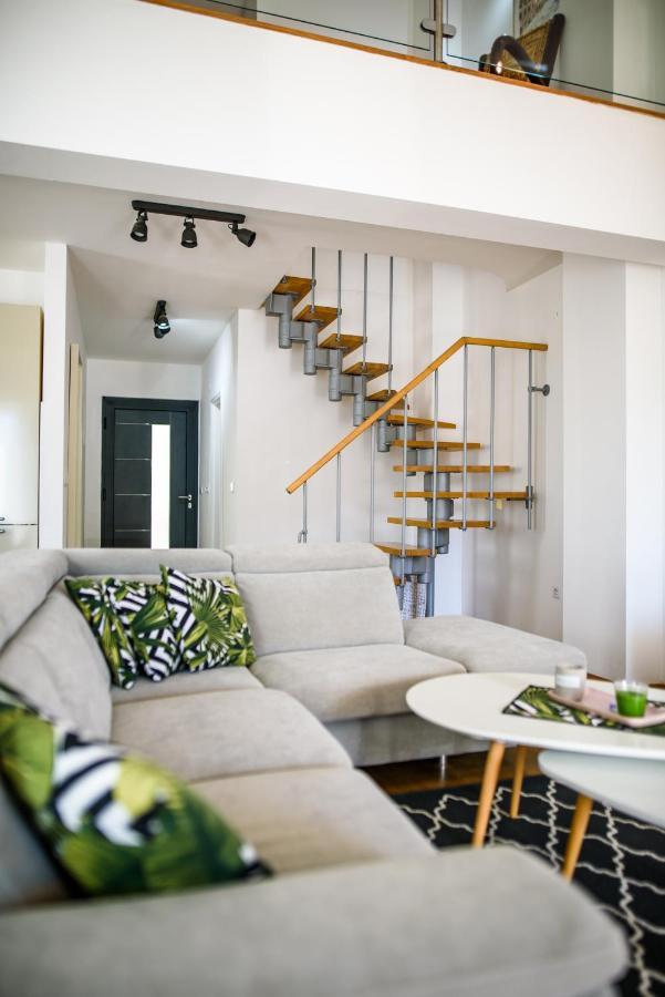 Summer Night Apartment By Duhomes ดูบรอฟนิก ภายนอก รูปภาพ